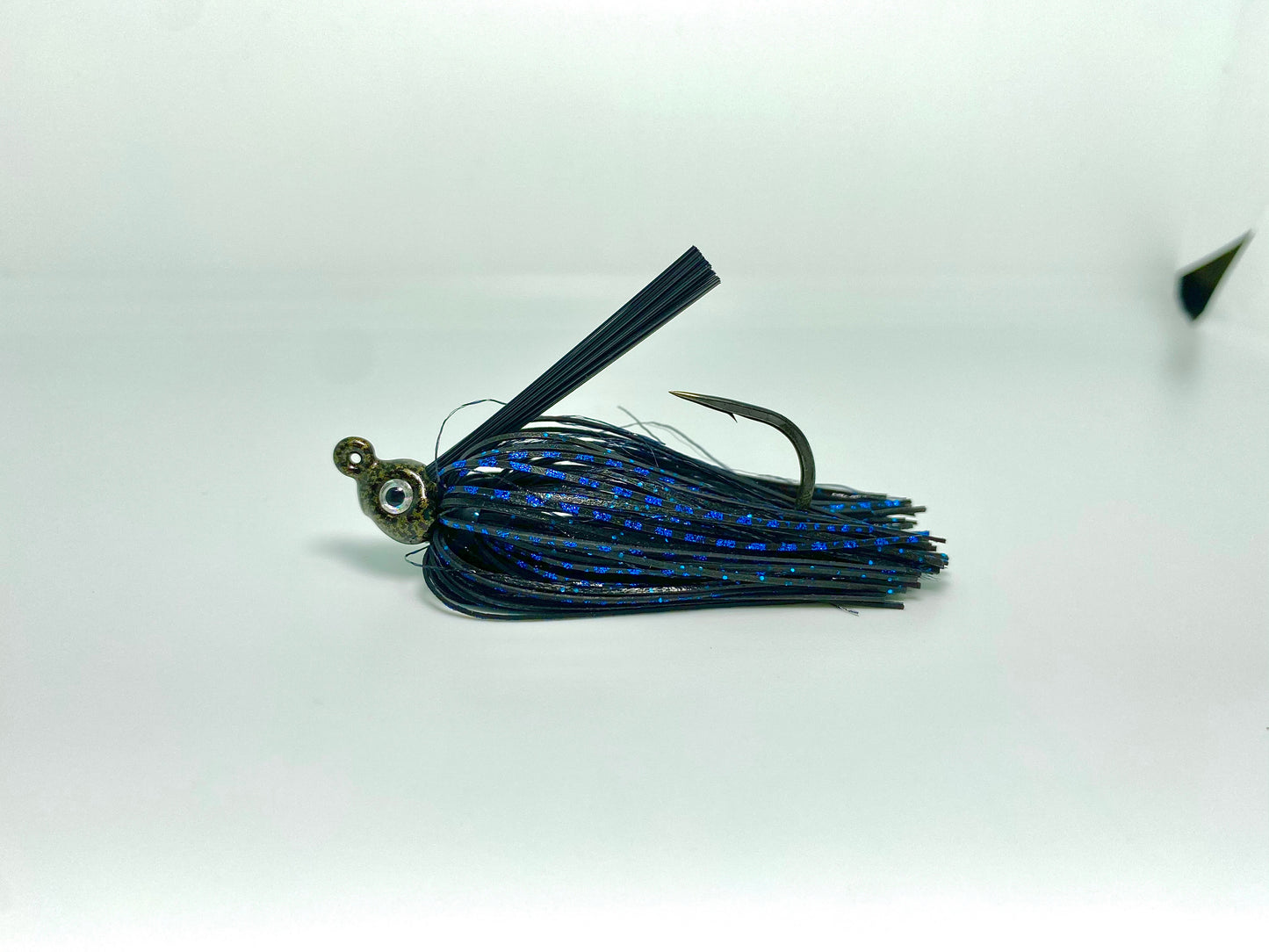 Weedless Swim Jig